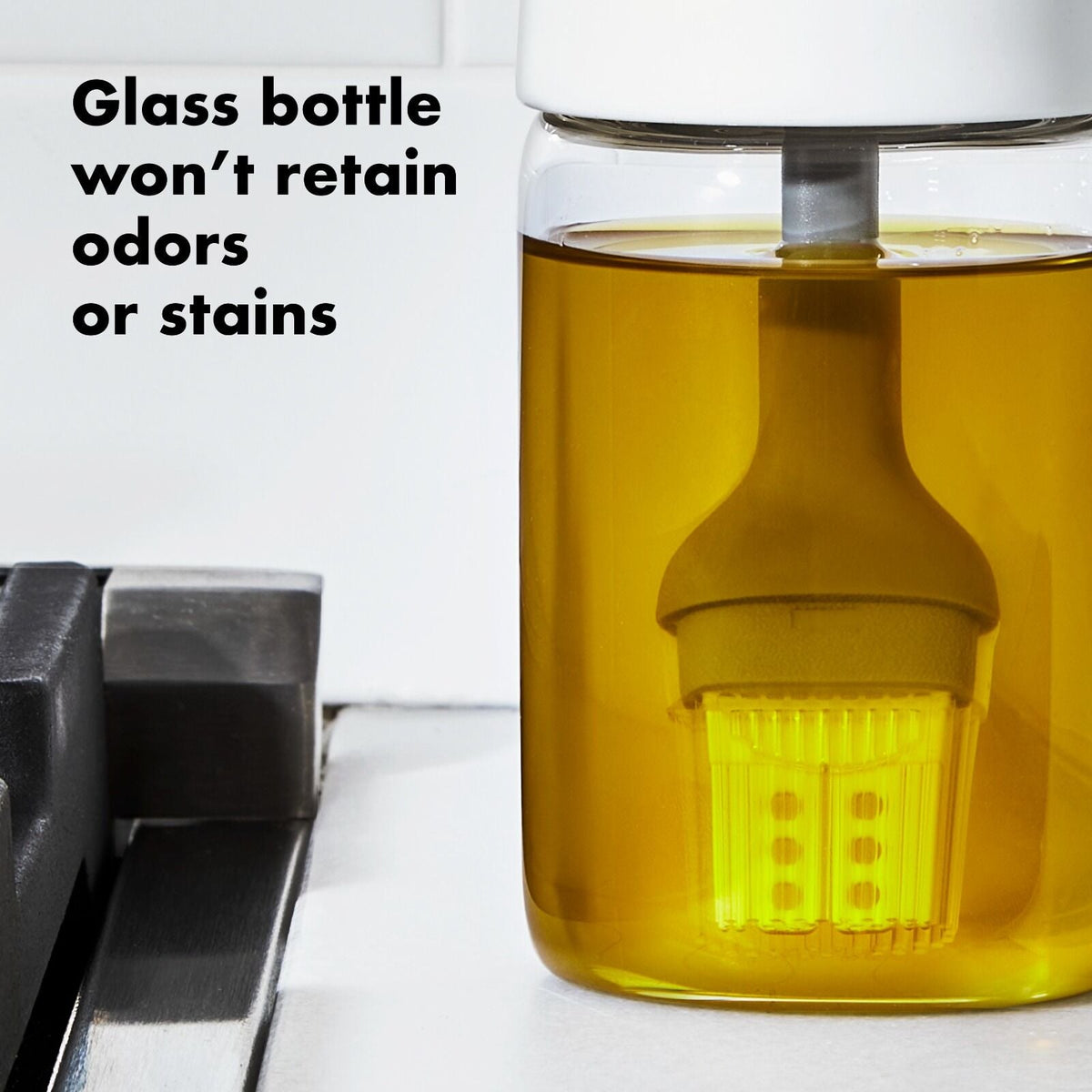 glass-oil-bottle-and-silicone-brush-set-q2 gg_11380400_glassoilbottleandbrush_apdp_03.jpg
