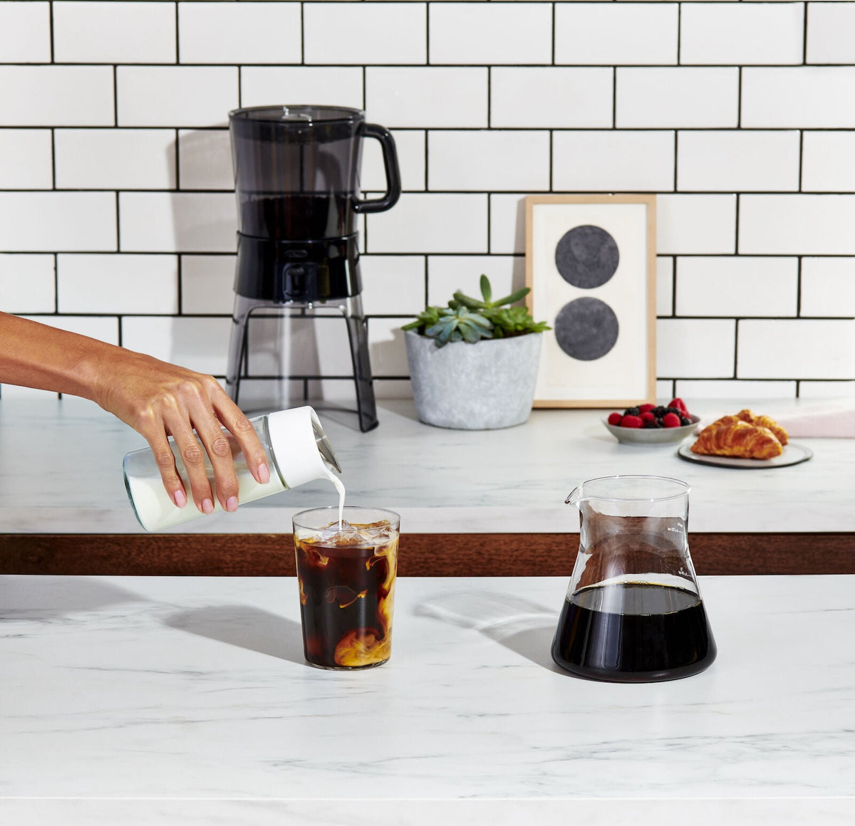 cold-brew-coffee-maker-r8 gg_1272880_9c.jpg