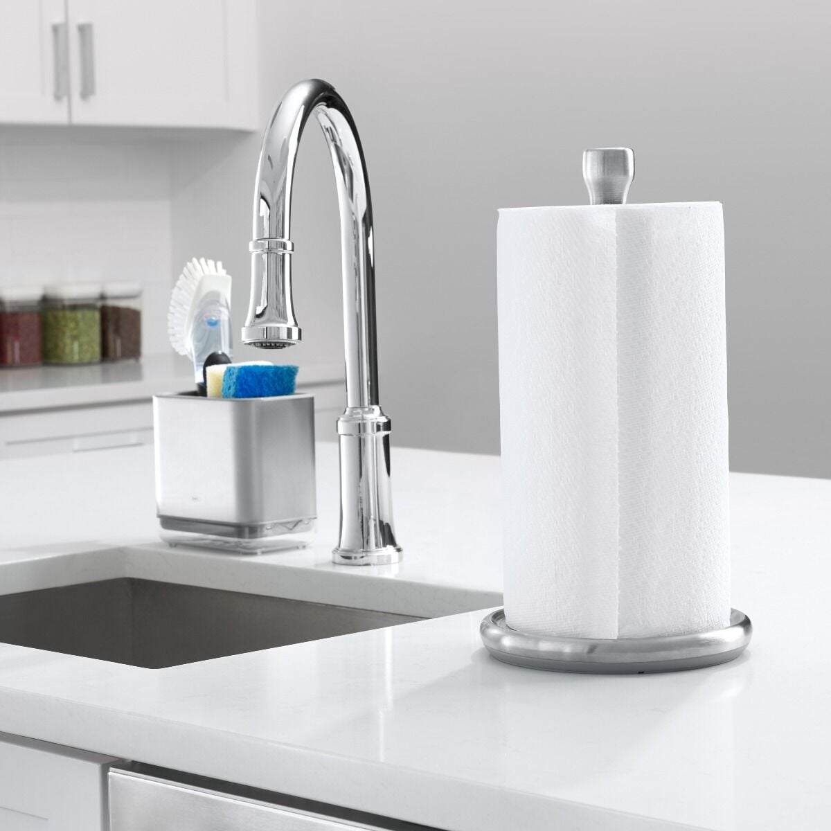 steady-paper-towel-holder-h2 gg_13245000_9.jpg