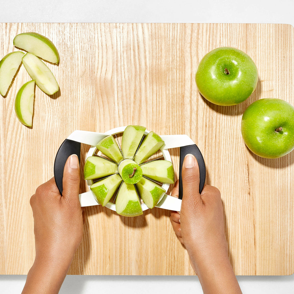 apple-divider-z9 gg_32681_4b_1_.jpg