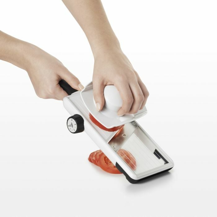 large-adjustable-hand-held-mandoline-slicer-l2 large_hand-held_mandoline_slicer_11135900_11.jpg