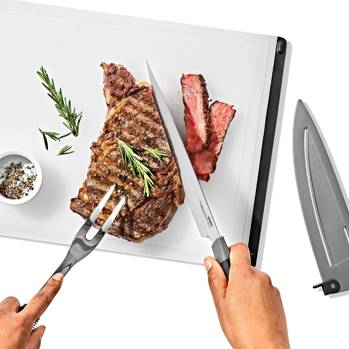 8-in-chefs-knife-with-locking-sheath-e4 oxo_chefs-knife-with-sheath_pdp_05.jpeg