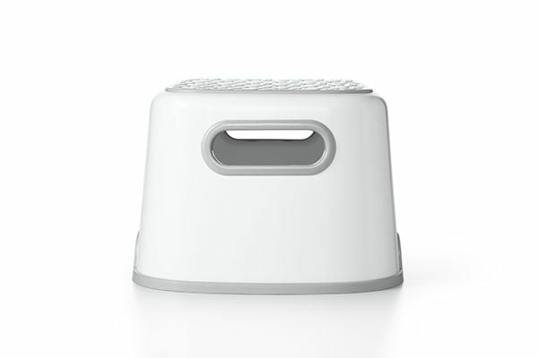 step-stool-gray-t0 tot_63116500_3b.jpg
