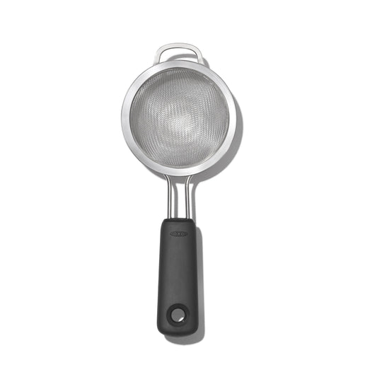 oxo-good-grips-3-in-7-6-cm-mini-strainer-t8 gg_1136000v2_033021_01_rgb_1_.jpg